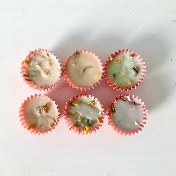 Lot of 12 natural firestarters - made of herbs, wax, paper - Picture 6 of 9